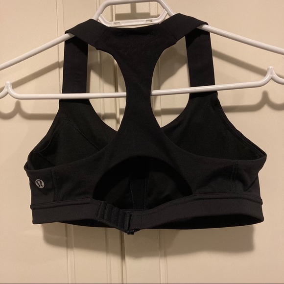 Lululemon Run Hook Me Up Bra - Picture 5 of 6